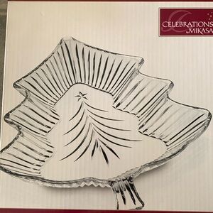 Mikasa Christmas tree dish